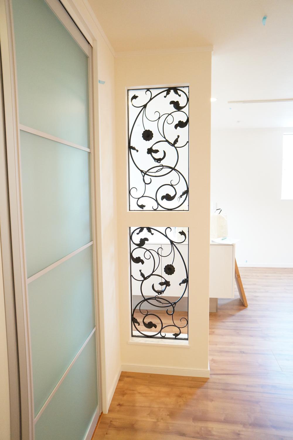 Building plan example (introspection photo). The room was based on white, A little sense of fun. I tried to tailor a nice floral to the door. It just to unique and stylish space. To everyday life, It gives us the color.