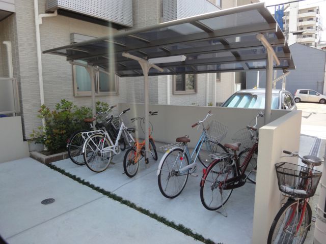 Other common areas. Bicycle Covered
