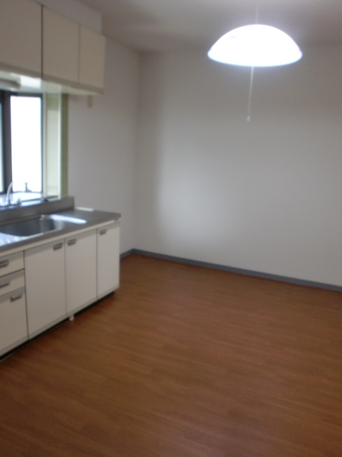 Living and room. Bay windows is the director makes the brightness
