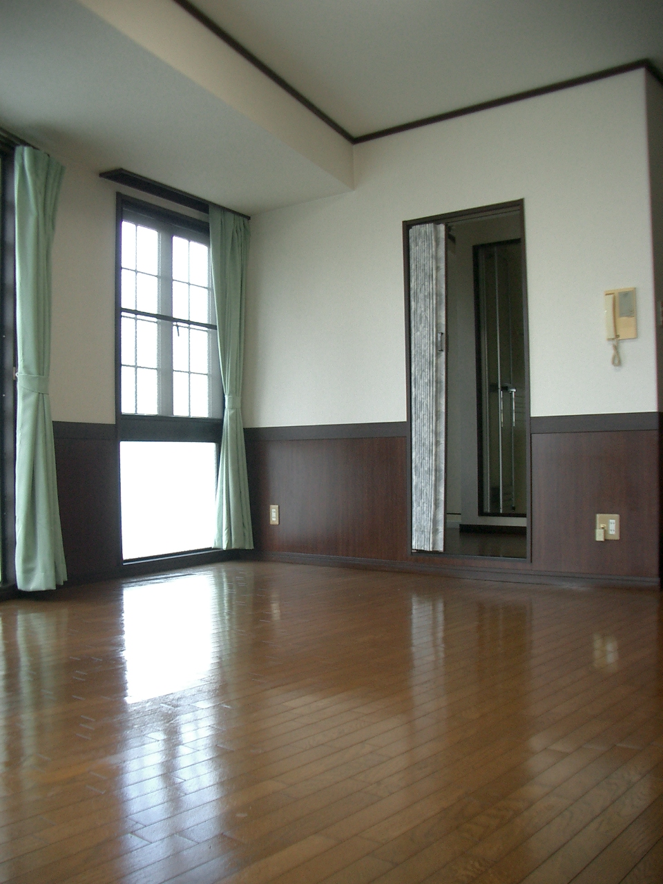 Living and room