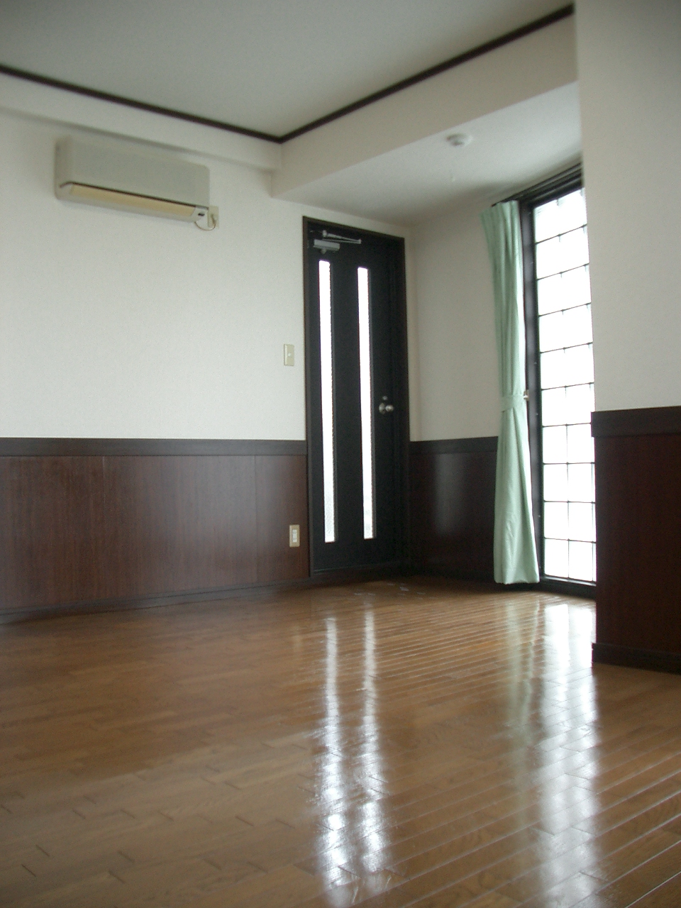 Living and room