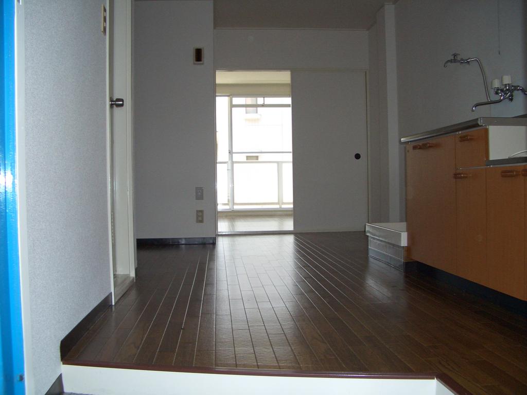 Living and room