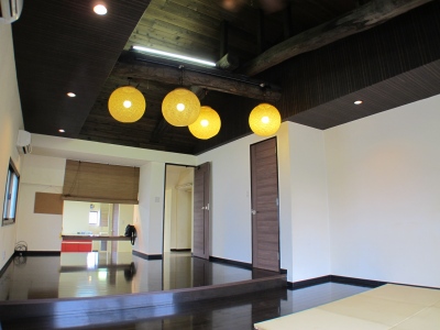 Living and room. Air conditioning 2 groups ・ Ceiling fans ・ Ryukyu tatami There