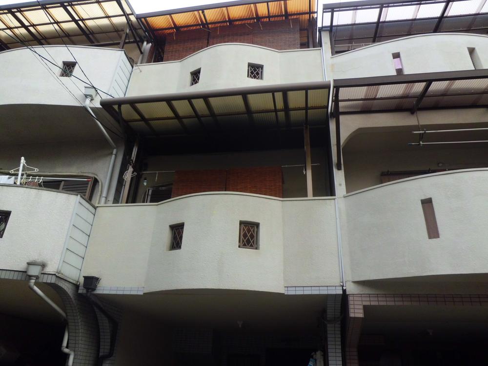 Local appearance photo. Roof repair work already