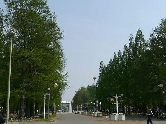 park. Tsurumi Ryokuchi 2295m to the park (park)