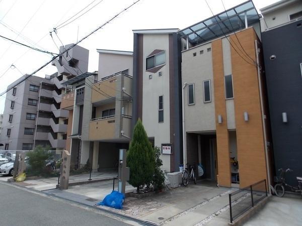 Local photos, including front road. Good south balcony per yang ☆ 
