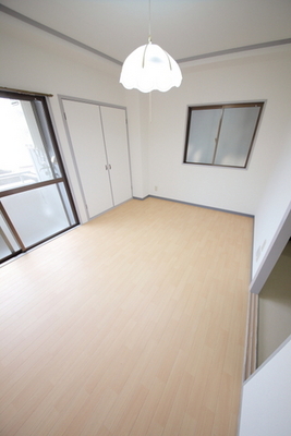 Living and room. Square type of room you can enjoy the placement of the furniture