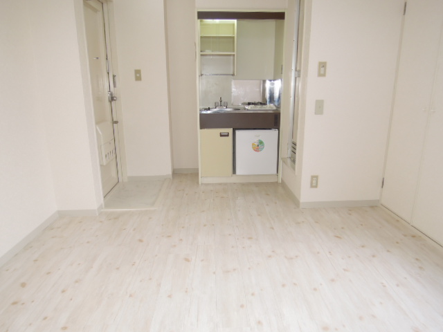 Living and room