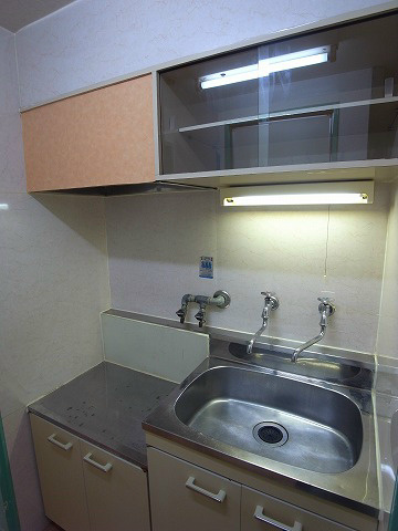 Kitchen. This kitchen storage can be. 