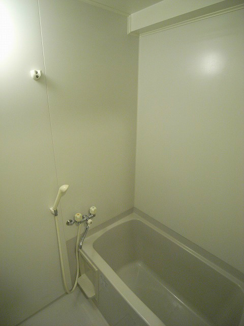 Bath. It is clean and bathroom. 