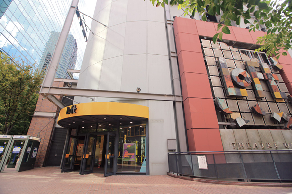 Surrounding environment. Umeda Loft (7 min walk ・ About 560m)