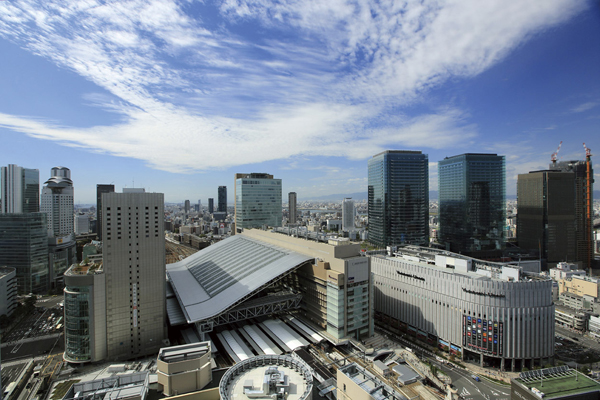 Surrounding environment. Osaka Station City (JR Osaka Station). Attention of the spot, which opened in "Umekita" area ・ Grand Front Osaka (JR "Osaka" station directly connected)