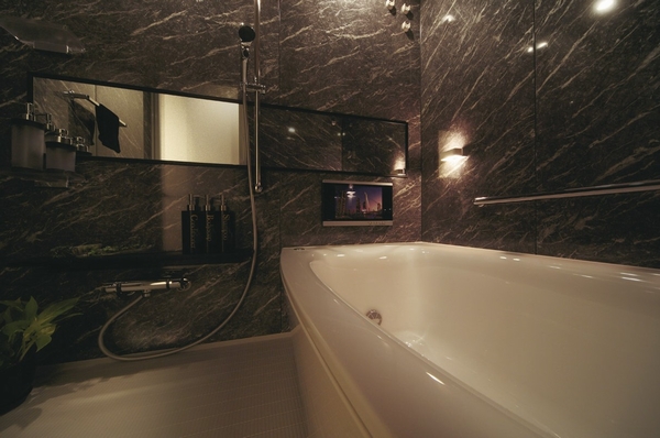 Not only kept clean, Immersed in warm water, It will be important relax time to unwind and relax. Healing gently tired, Can also relaxation in the beauty sense adopt a "micro bubble Tornado"