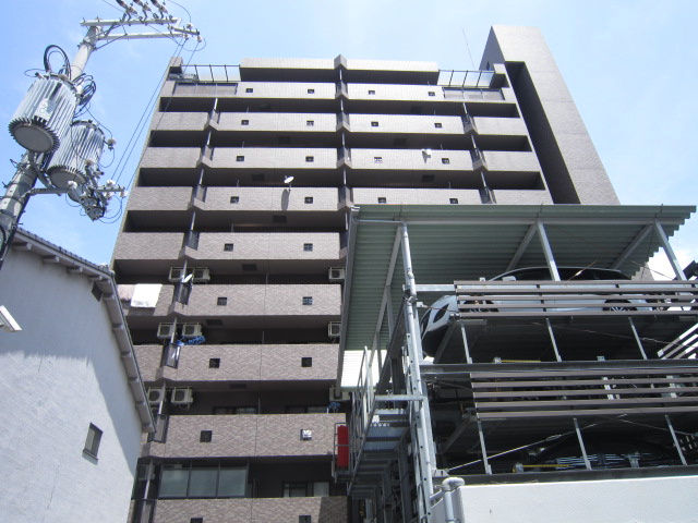 Building appearance. appearance