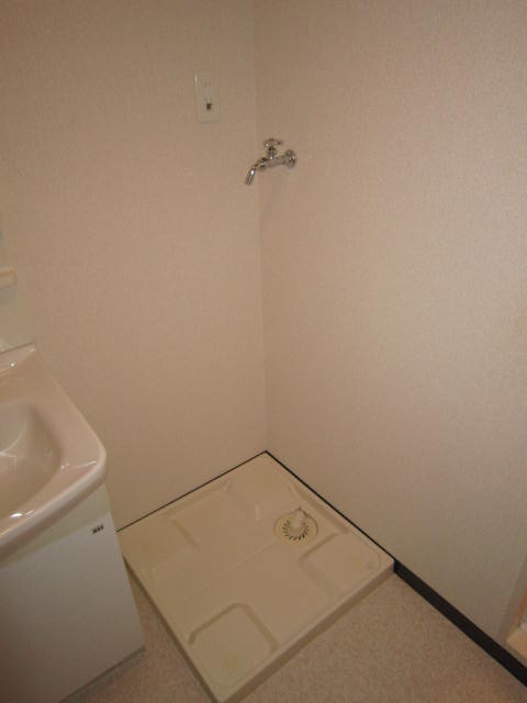 Other Equipment. Interior