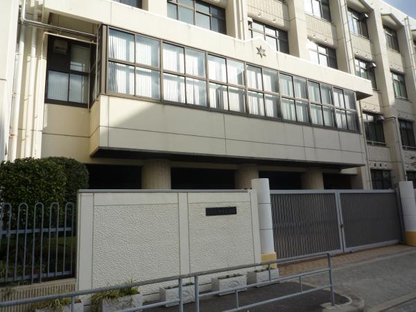 Primary school. Nakatsu until elementary school 516m