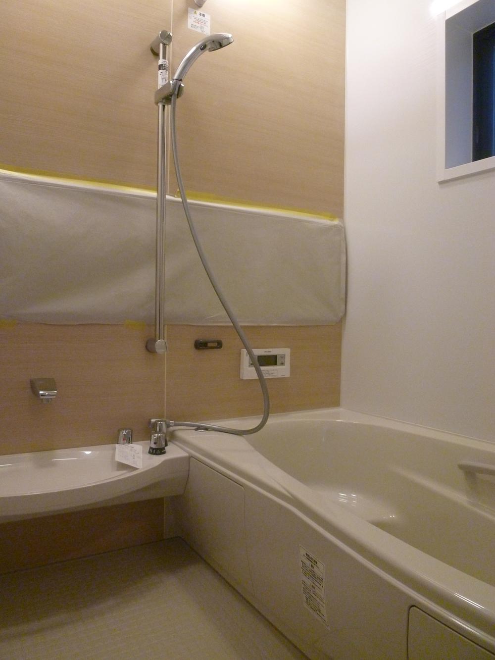 Bathroom. Spacious bathroom of 1 pyeong type.
