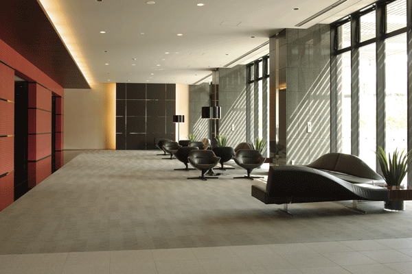 Shared facilities.  [Grand Lobby] In the stately space, Grand lobby, which unified the interior chic monotone. Loose and deposit themselves on the sofa, Such as chat with friends, Spend their own way of time