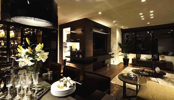 Living.  [living] H type model room