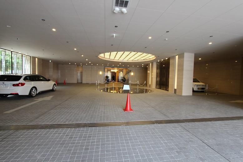 Entrance. Grand Entrance to carry us for the wind and rain