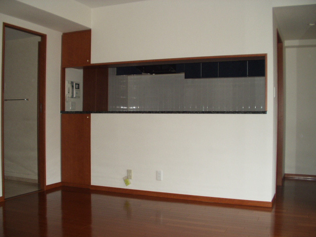 Living and room. Living another angle