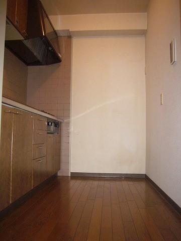 Kitchen. It independent kitchen You can use safely can have your child