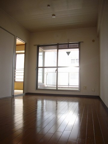 Living and room. South is a bright living room of direction