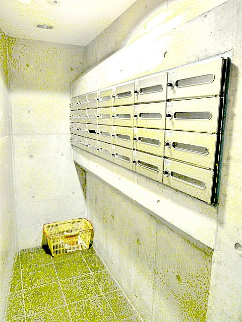 Other common areas. Set post