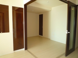 Other room space. Western style room About 5.6 Pledge