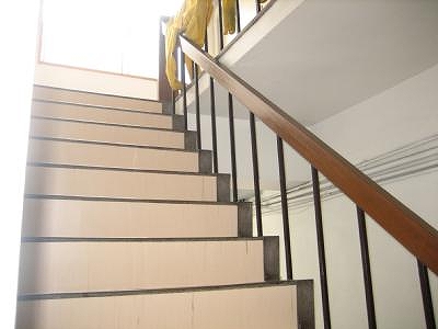 Other common areas. Day is also good stairs !!!