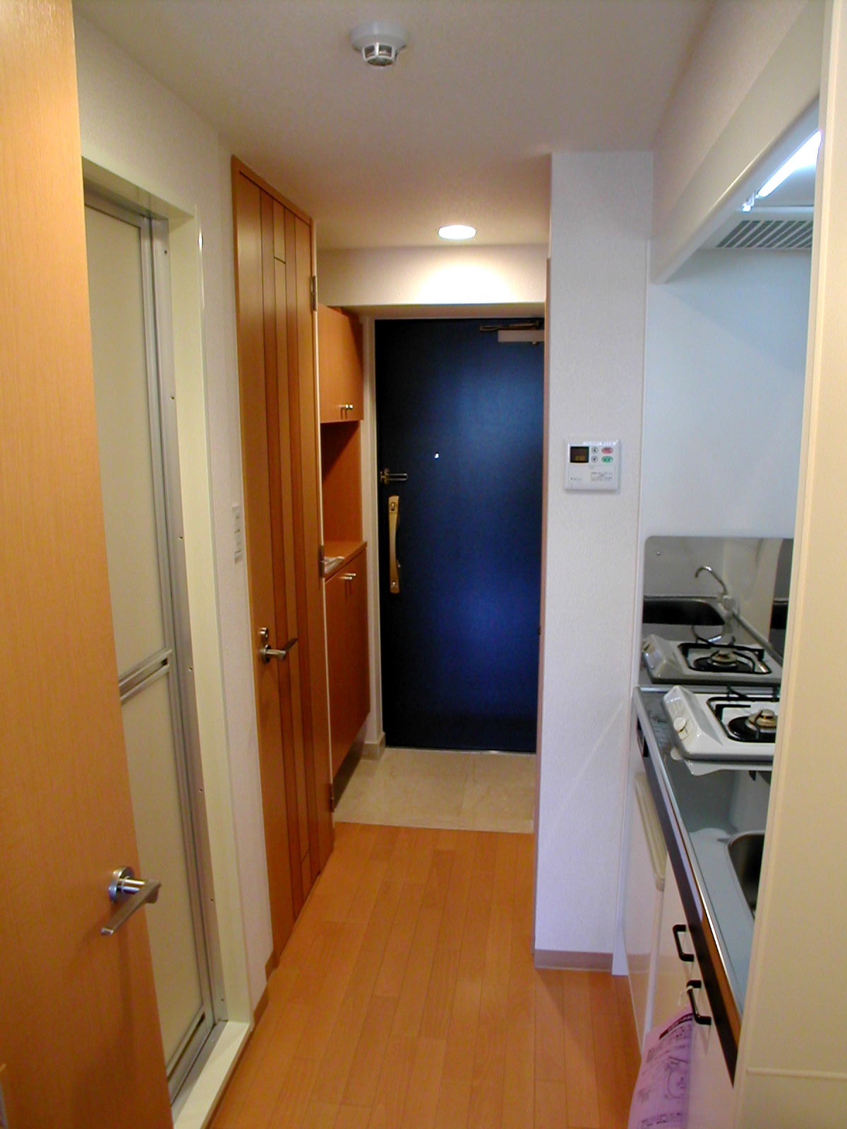 Other room space. Corridor space with no feeling of pressure! 