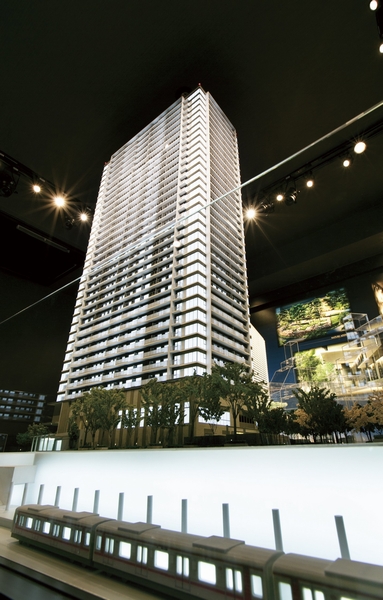 Subway Midosuji Line ・ Station direct connection ・ Check the above in the model