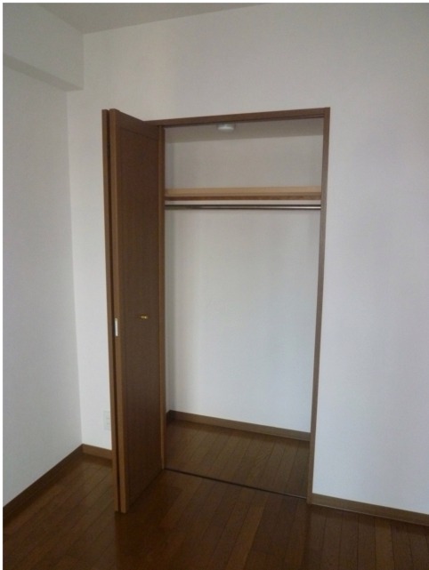 Receipt. With a large storage!