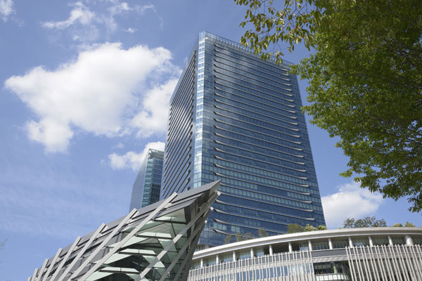 Surrounding environment. Grand Front Osaka (a 9-minute walk ・ About 710m)