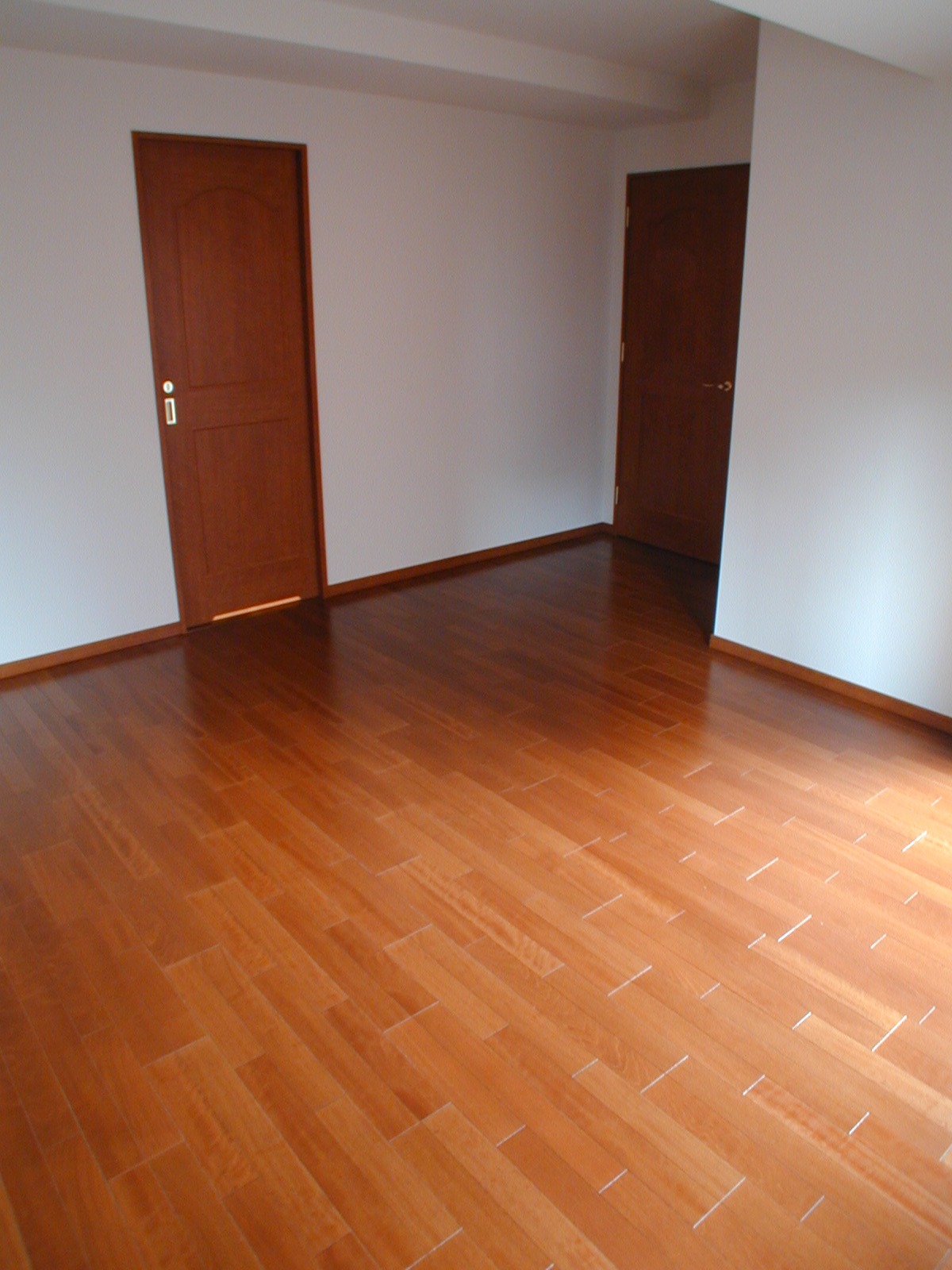 Living and room. Photograph of Western-style is!