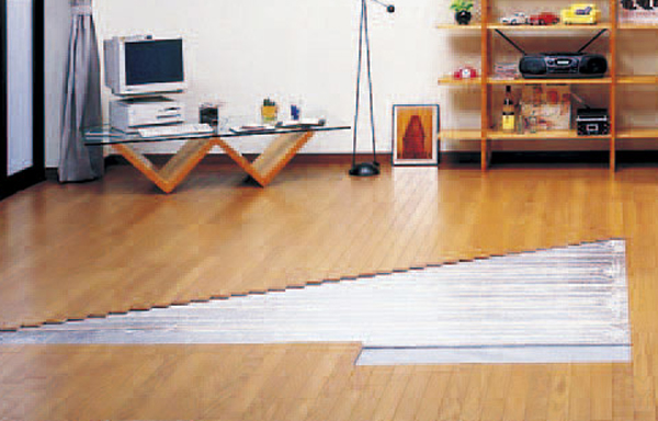 Living.  [Gas hot water floor heating] Living a floor heating to spread to the entire room a natural warmth from the feet ・ Adopted in dining. Is a clean heating that does not pollute the air (same specifications)