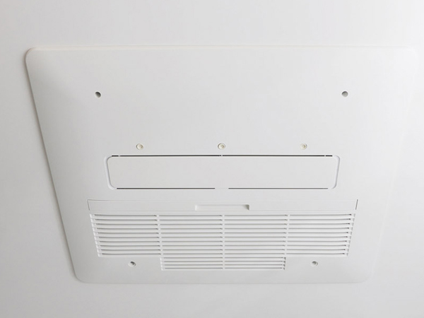 Bathing-wash room.  [Mist sauna function with bathroom heating dryer] Keep warm ・ Moisture retention ・ Excellent beautiful skin effect, Relaxing effect also encourage with mist sauna function. Is a convenient bathroom heating dryer for drying the laundry (same specifications)