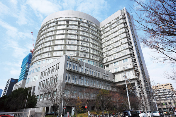 Surrounding environment. Kitano Hospital (walk 17 minutes ・ About 1320m)