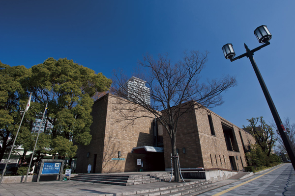 Surrounding environment. Osaka Municipal Museum of Oriental Ceramics (6-minute walk ・ About 480m)