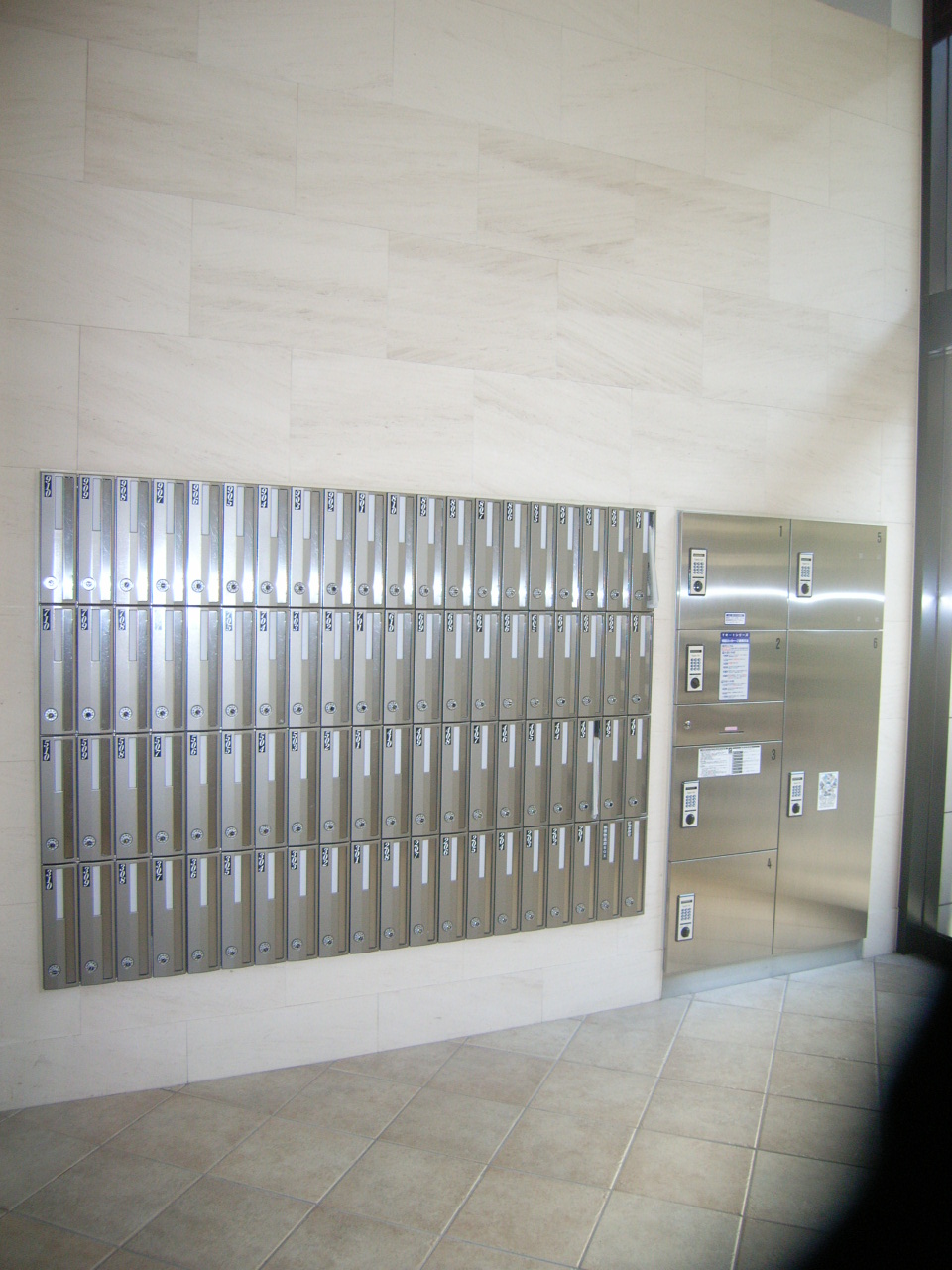 Other common areas. Mail post & amp; amp; home delivery BOX!