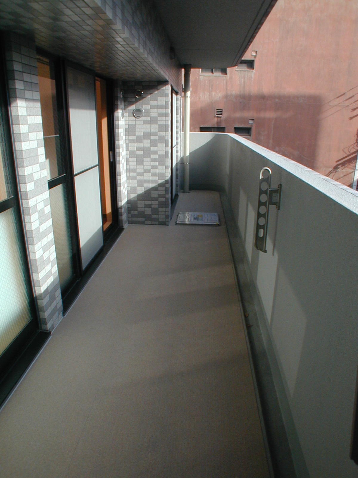 Balcony. With wide balcony! 