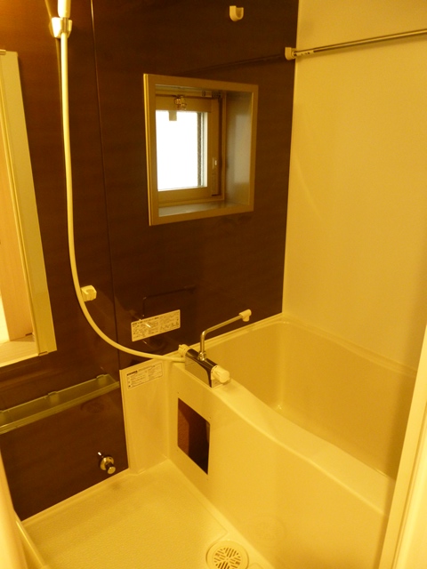 Bath. Windowed bathroom!