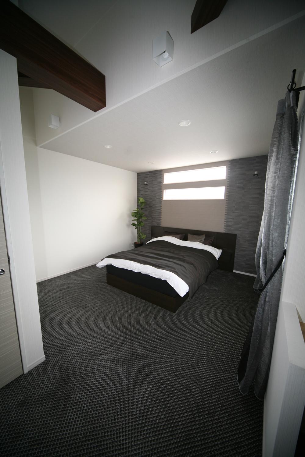 Other introspection. The main bedroom calm chic. Use the space luxury, A restful and relaxing time with your husband and wife.