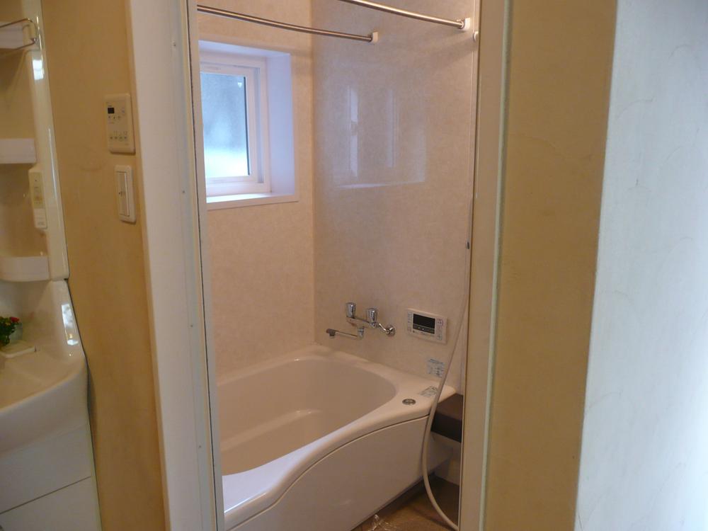 Bathroom. (December 2013) Shooting