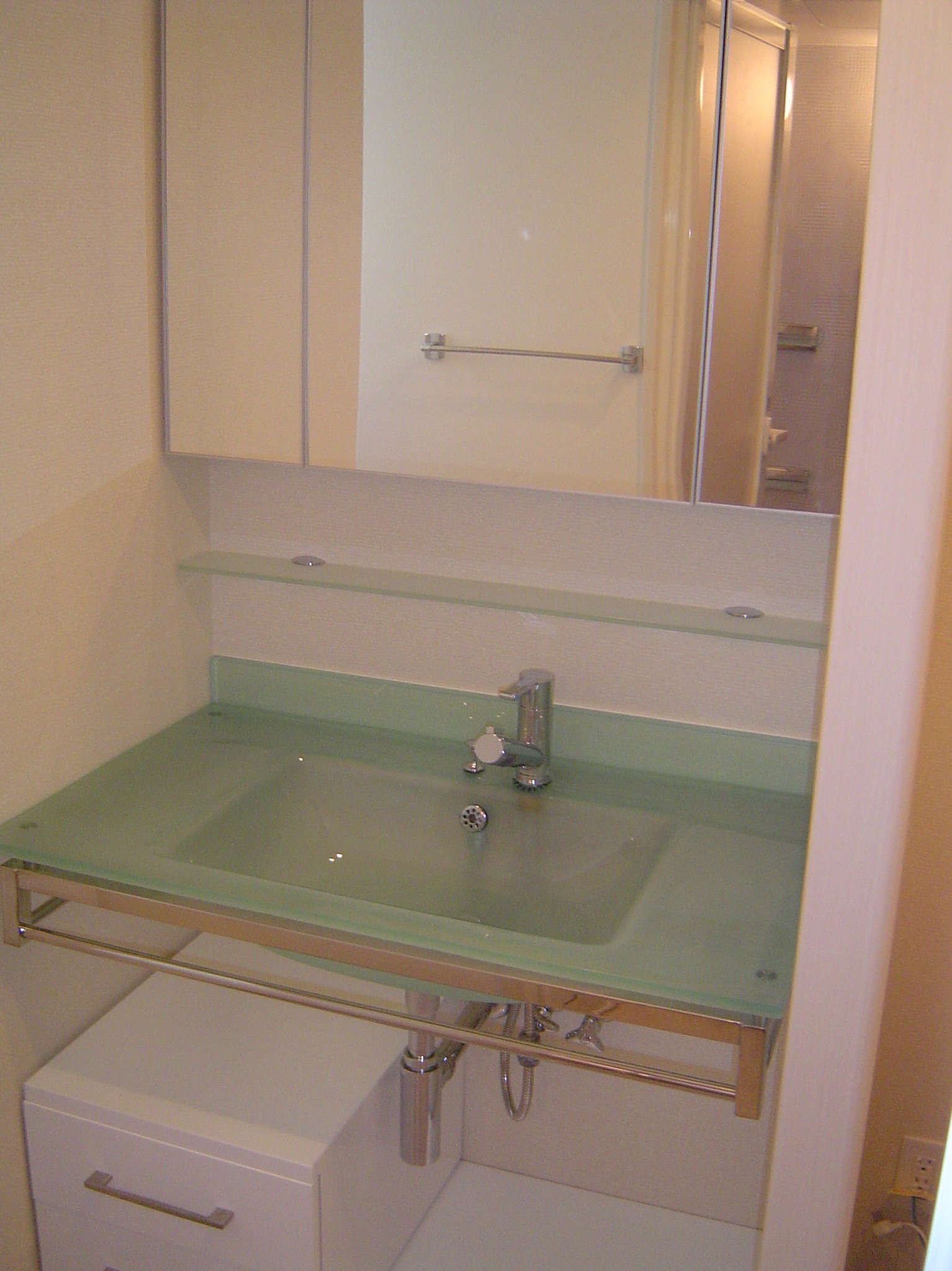 Washroom. Vanity designer specification!