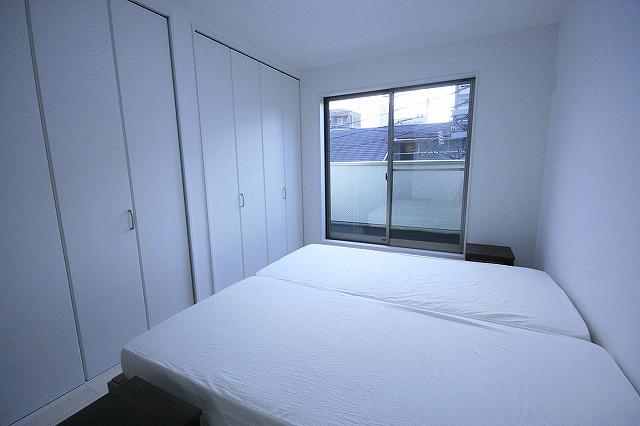 Non-living room. One example same specifications