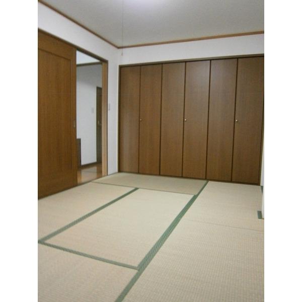 Non-living room. First floor Japanese-style room