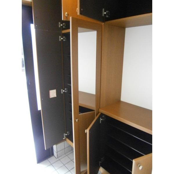 Receipt. Large capacity shoes BOX