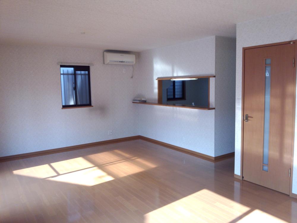 Living. Indoor (12 May 2013) Shooting