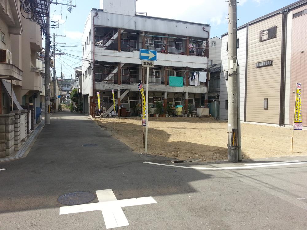 Local photos, including front road. Local (08 May 2013) Shooting Local Photos ☆ West road ☆